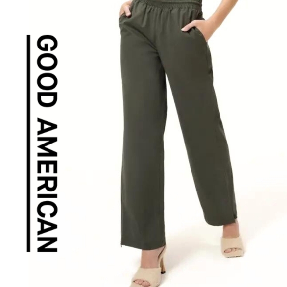 Good American - Standout Sherpa Mule Heels - Cream - Size 9 - Picture 6 of 7